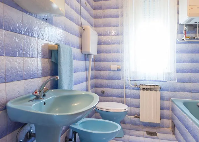 Lejlighed And Spacious Apartment- Silvio 2 *