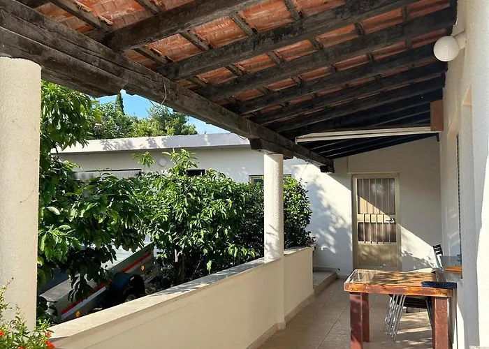 And Spacious Apartment- Silvio 2