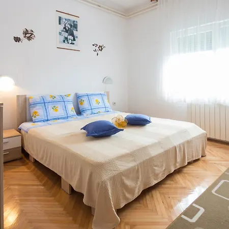 Nice&spacious Apartment- Silvio 2