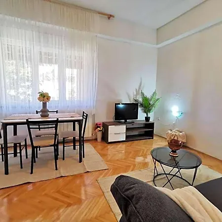 Appartamento And Spacious Apartment- Silvio 2 Banjole